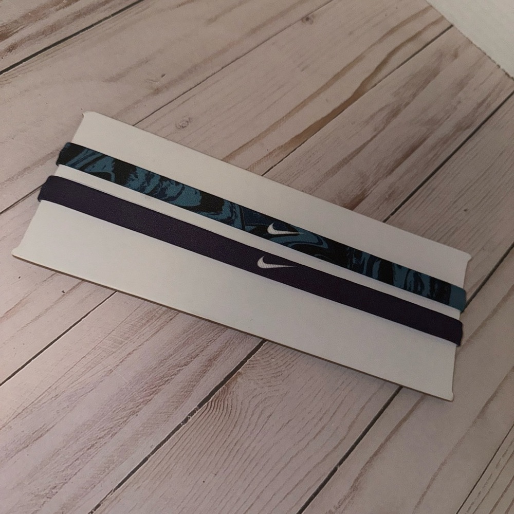 Set of two Nike headbands NWT